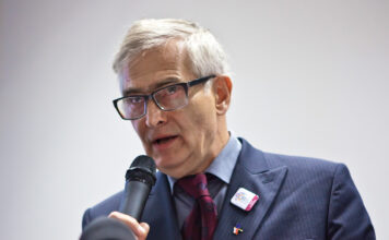 Olgierd Łukaszewicz: nie zabierajcie nam marzeń o ZESPOLONEJ Europie! 🔊 Łukaszewicz5 356x220 Olgierd Łukaszewicz: nie zabierajcie nam marzeń o ZESPOLONEJ Europie! 🔊