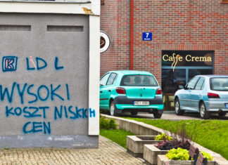 Zamiast do sądu, pisz na Berdyczów Giżycko. Fot. Newsbar.pl