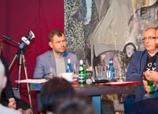 Rysunki sędziego KRUPY na aukcji Allegro