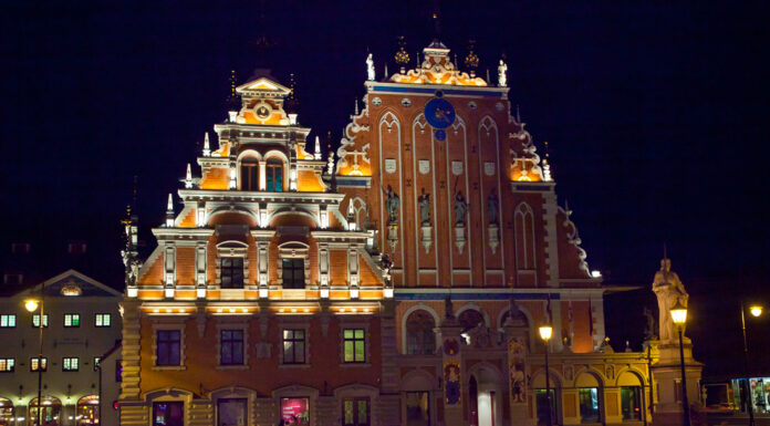 Ryga nocą