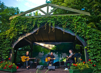 Acoustik Amigos w Praniu