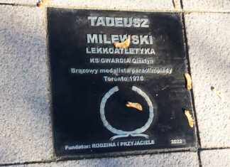 Aleja Sław coraz dłuższa